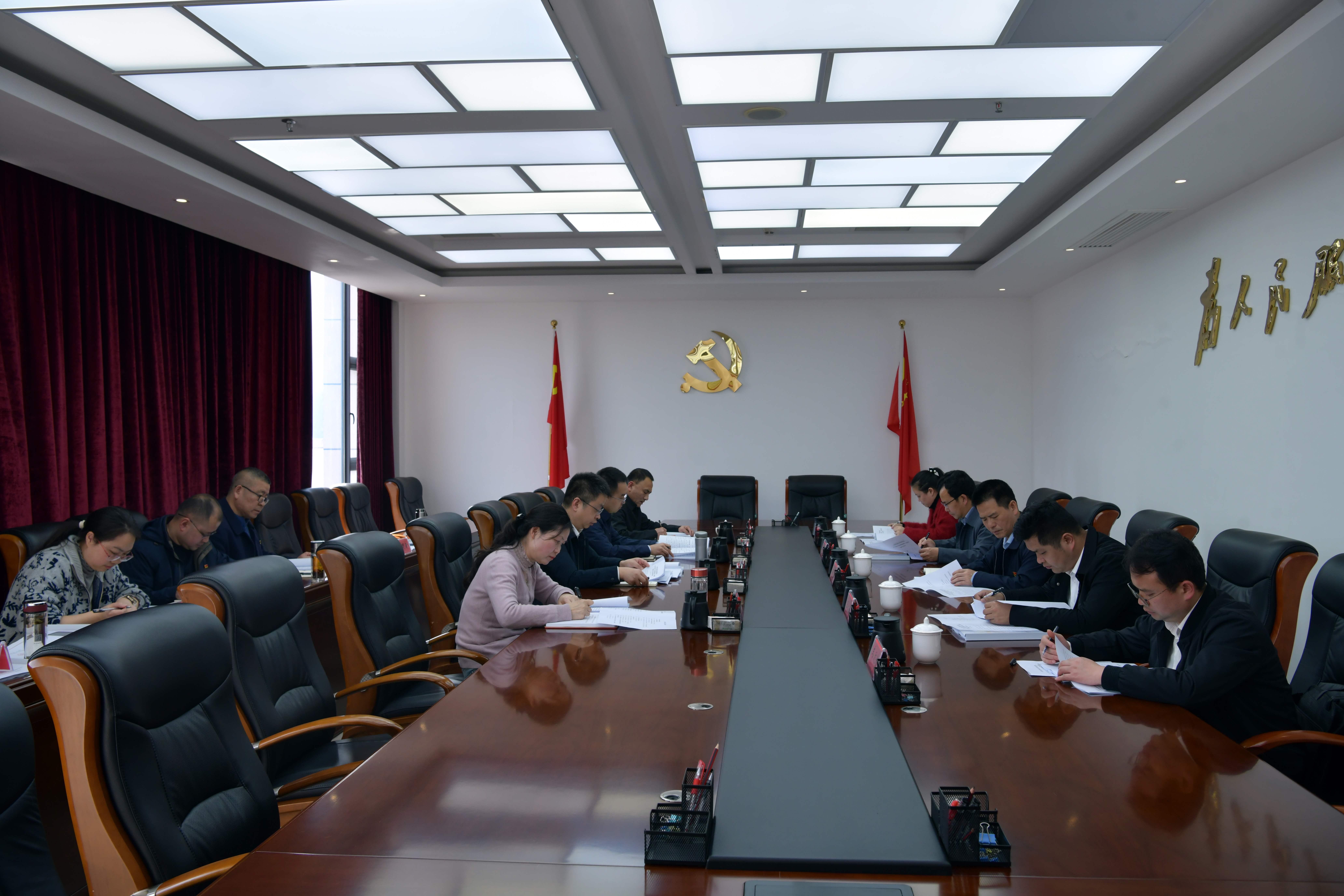 �й�ǭ������������Ժ�����ٿ�2025������������